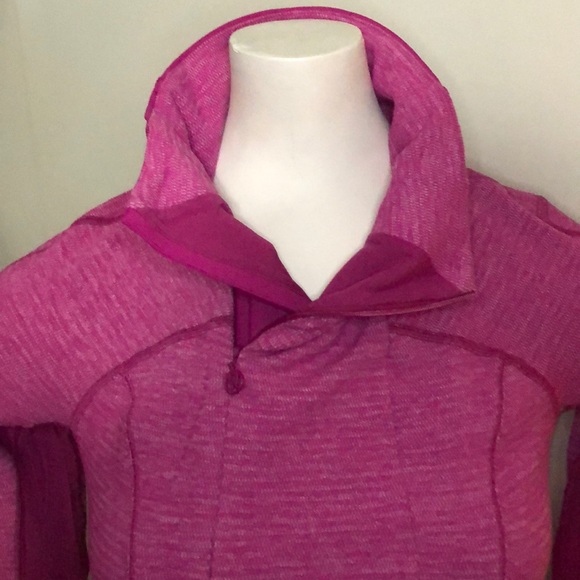 Lululemon Base Runner 1/2 Zip Sweater Shirt Top - Picture 16 of 16